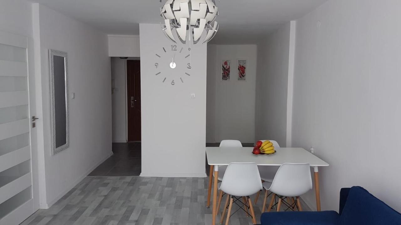 科沃布热格Apartament公寓 外观 照片